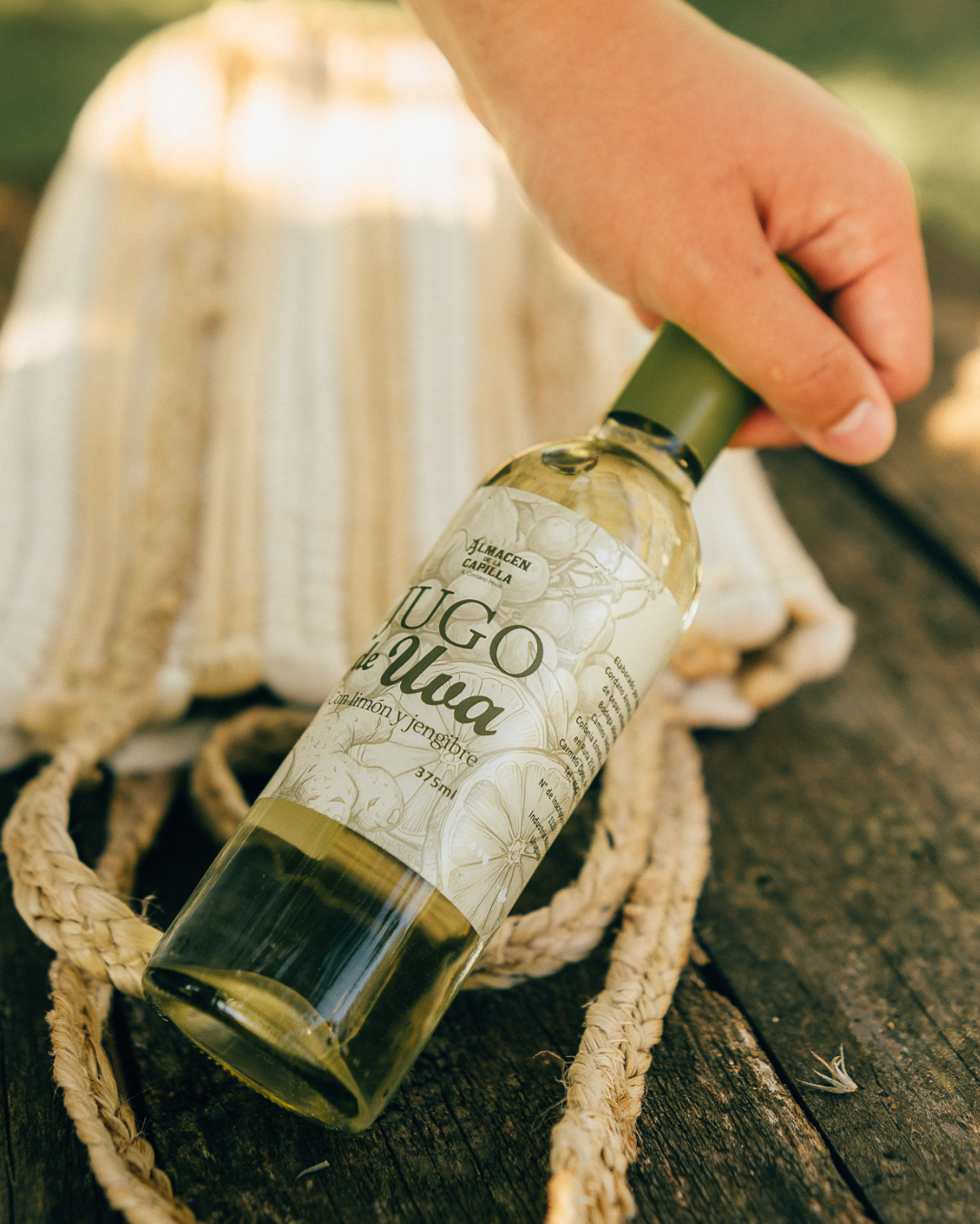 Jugo de uva con limón y jengibre (375ml) - Almacén de la Capilla