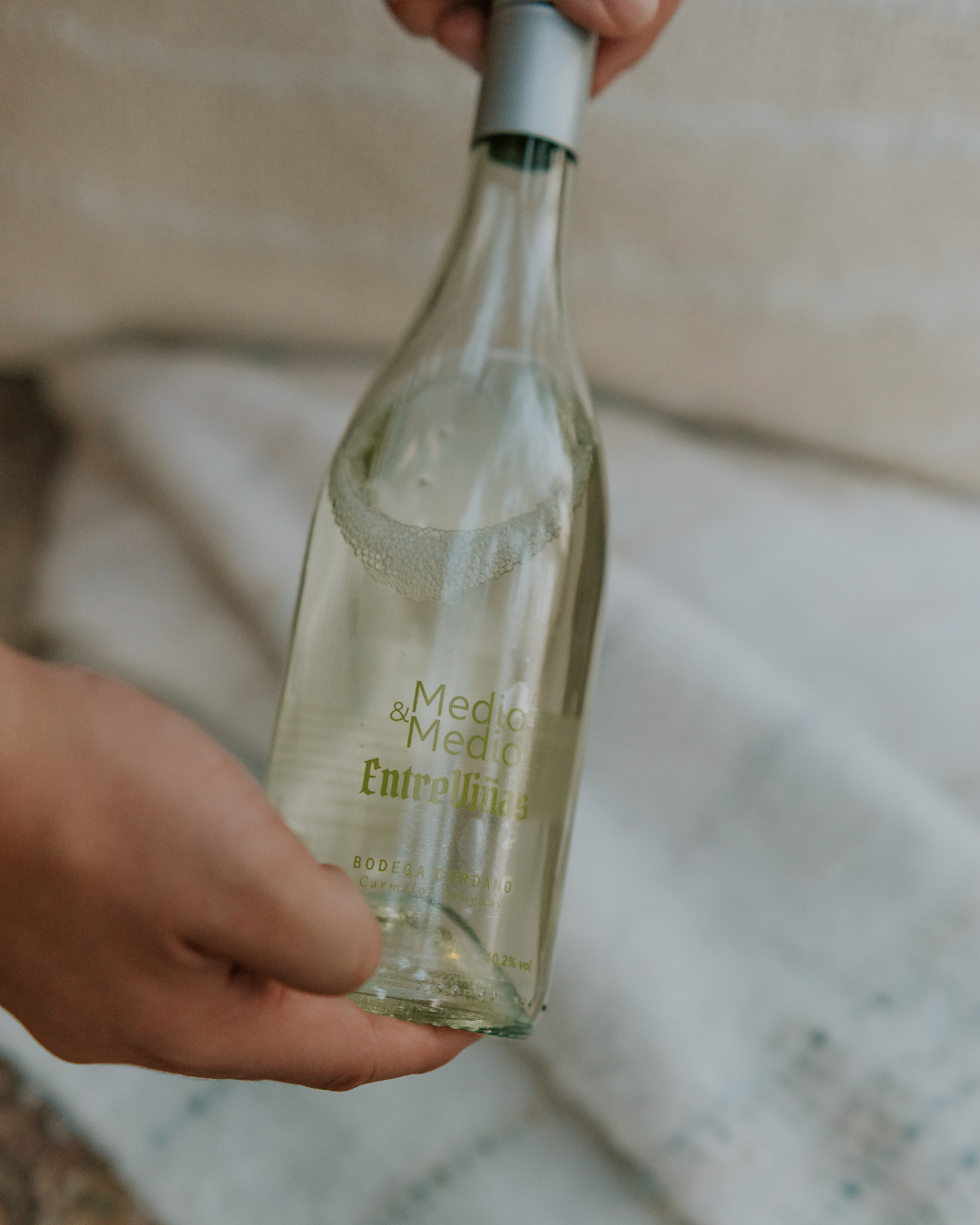 Medio y Medio - Entreviñas