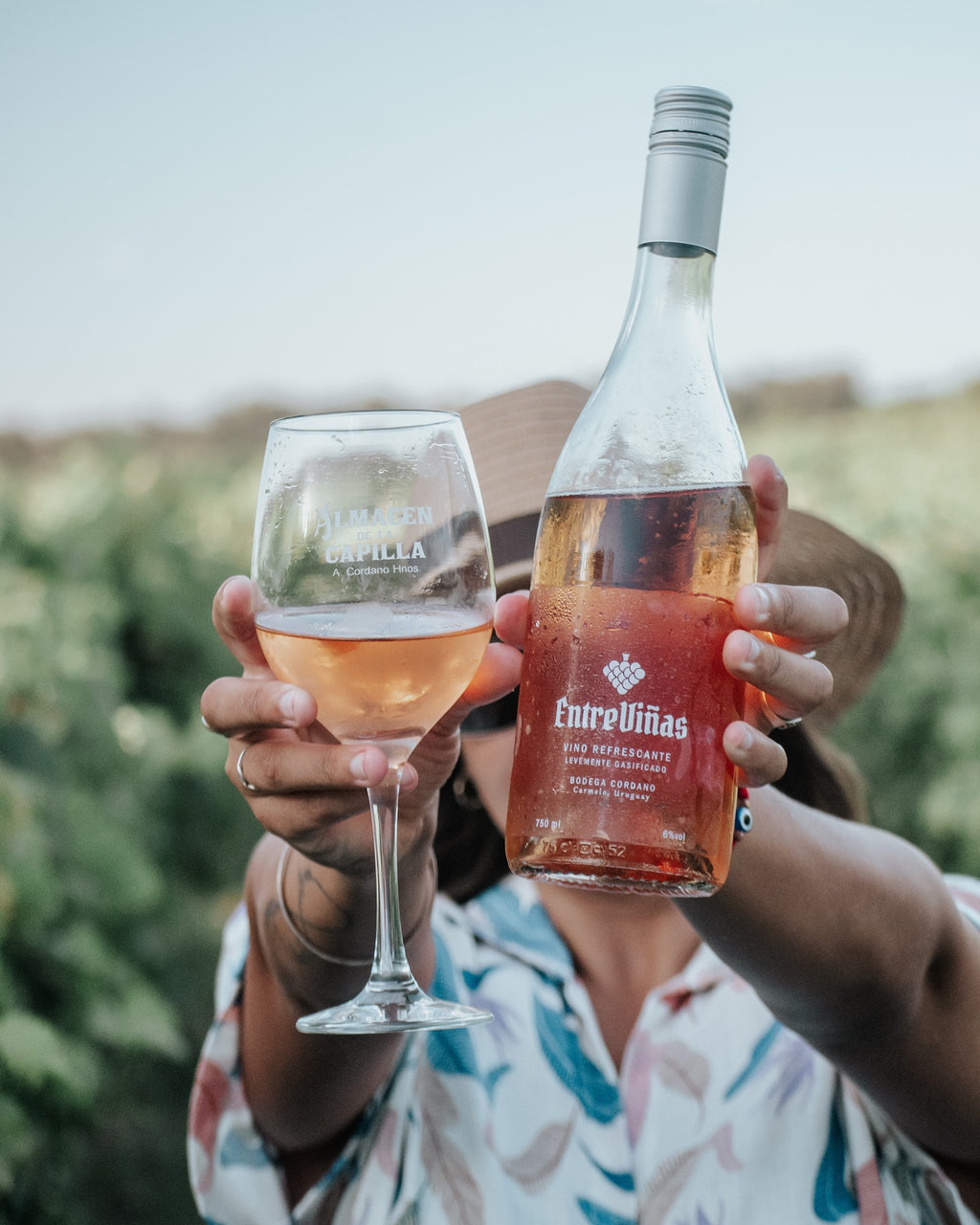 Entreviñas Wine - Vino refrescante levemente gasificado